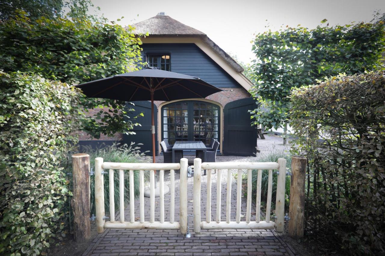 Lindenhof & Guesthouse Garderen Bagian luar foto